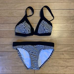 Athleta Black & White Stripe Bikini - NWOT